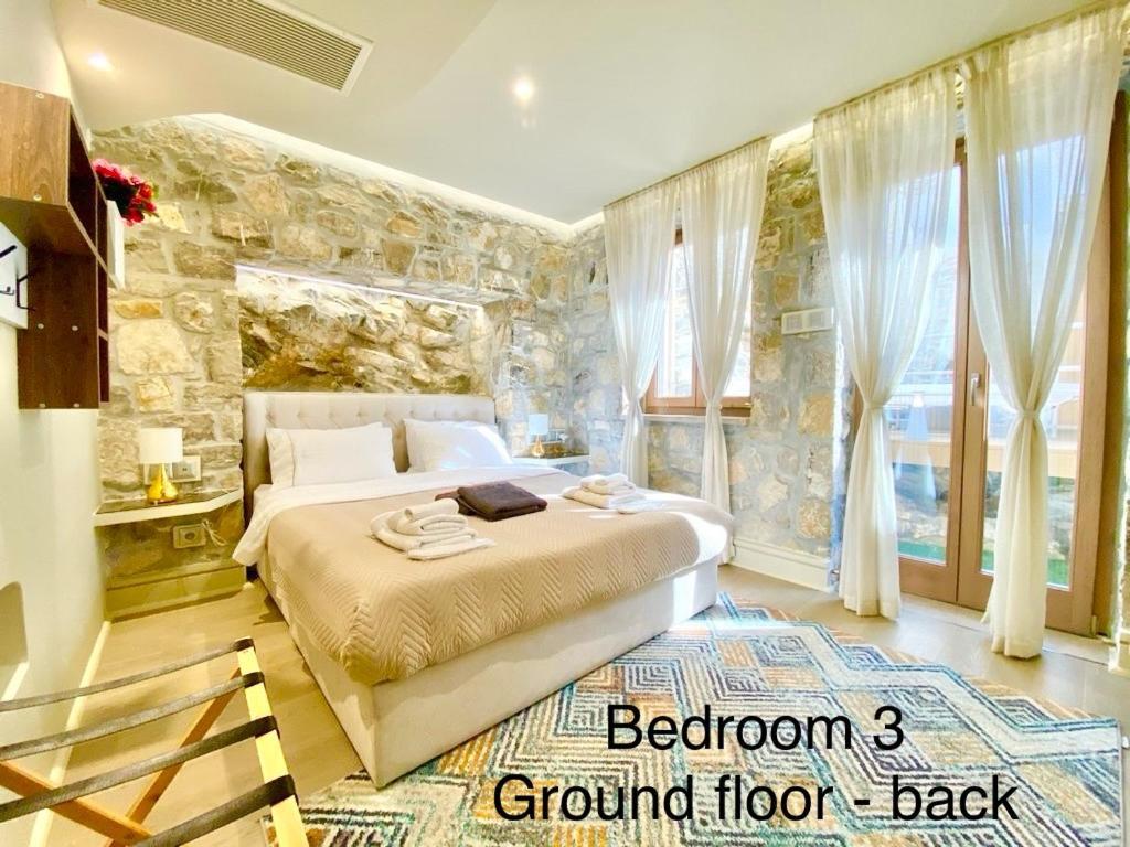 Villasonboard Rock Villa 3 Bed, 3 Bath, Jacuzzi, Seaside Ermioni Luaran gambar