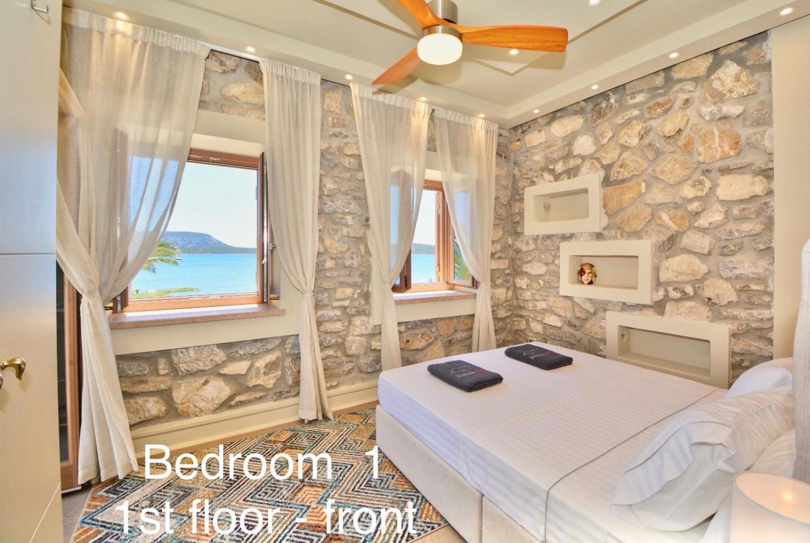 Villasonboard Rock Villa 3 Bed, 3 Bath, Jacuzzi, Seaside Ermioni Luaran gambar