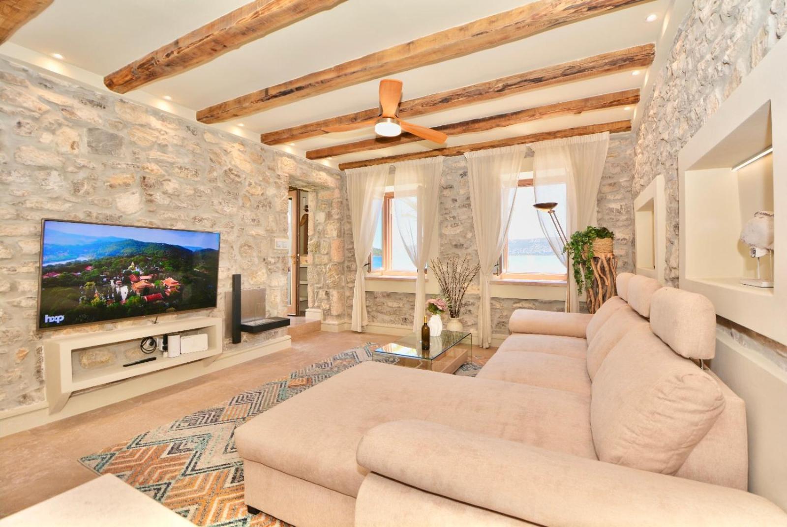 Villasonboard Rock Villa 3 Bed, 3 Bath, Jacuzzi, Seaside Ermioni Luaran gambar
